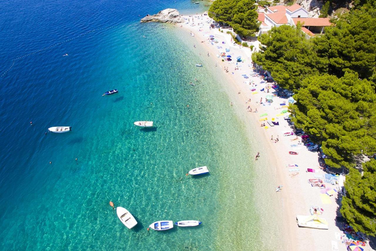 Apartments With A Parking Space Brela, Makarska - 11687 Luaran gambar