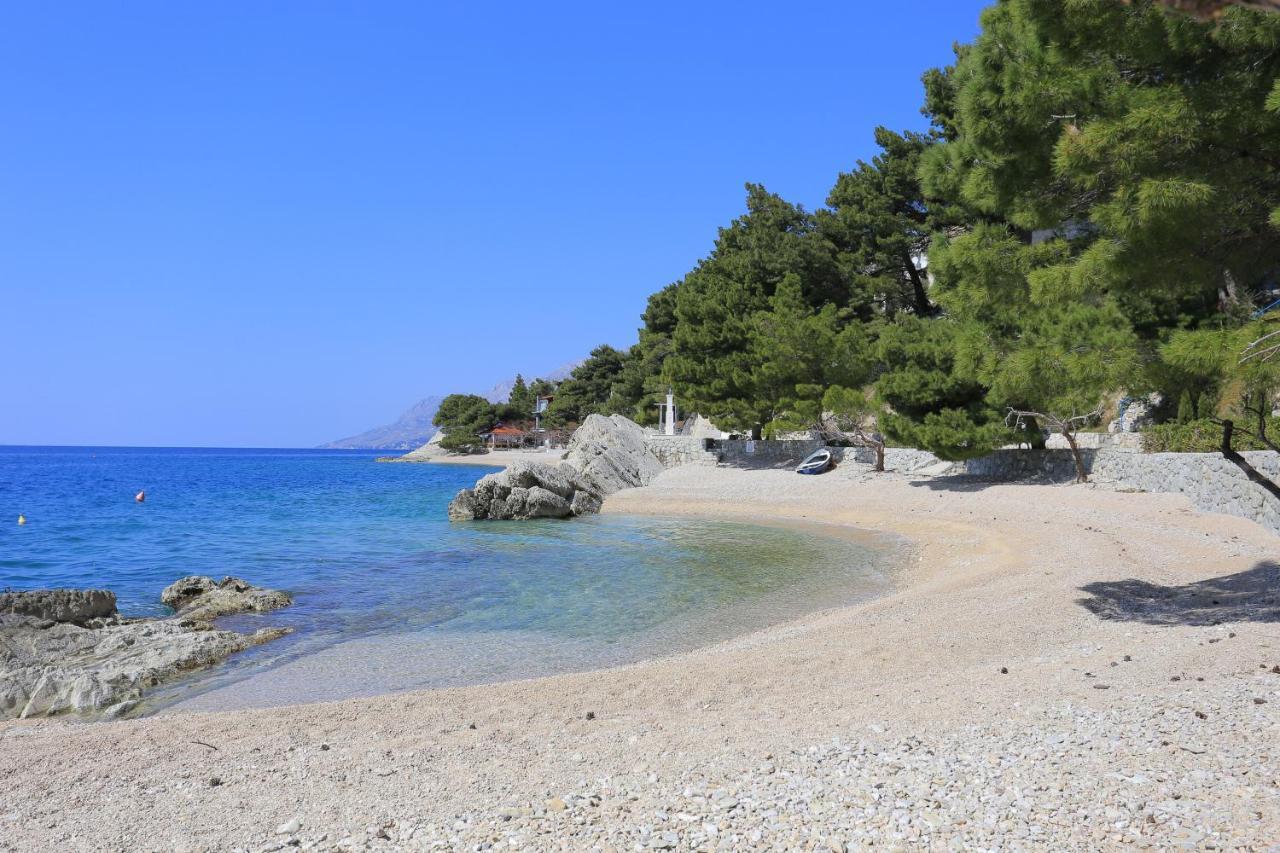 Apartments With A Parking Space Brela, Makarska - 11687 Luaran gambar