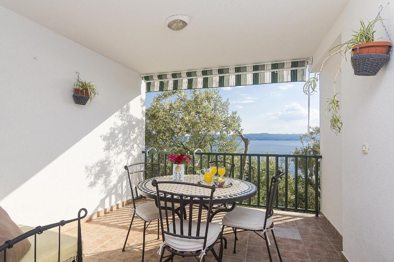 Apartments With A Parking Space Brela, Makarska - 11687 Luaran gambar
