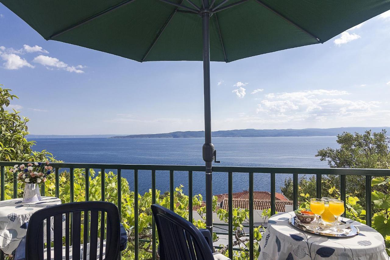 Apartments With A Parking Space Brela, Makarska - 11687 Luaran gambar